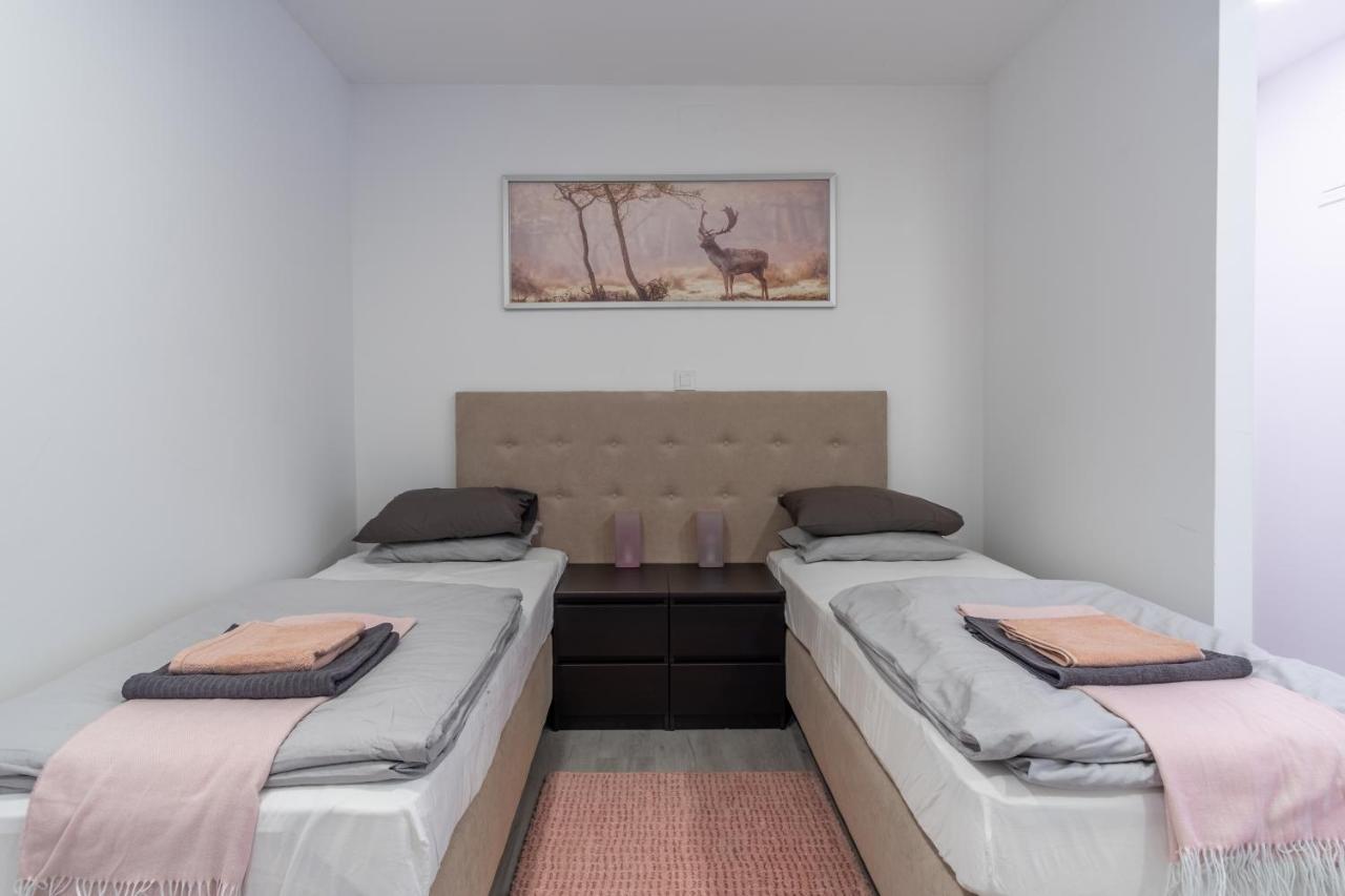 Apartments Park Vodice - Ljubljana, Krvavec Ngoại thất bức ảnh